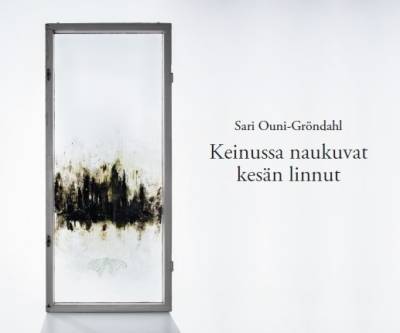 Keinussa naukuvat kesän linnut