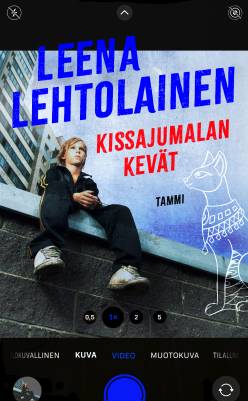 Kissajumalan kevät