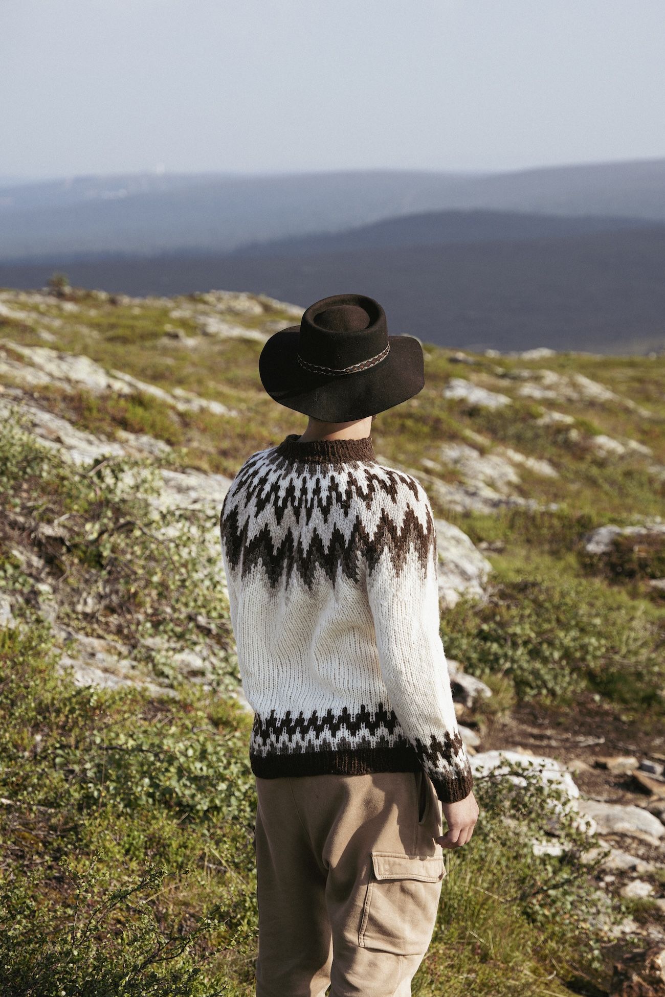 Kiertoteitä – 17 neuletta matkan varrelta